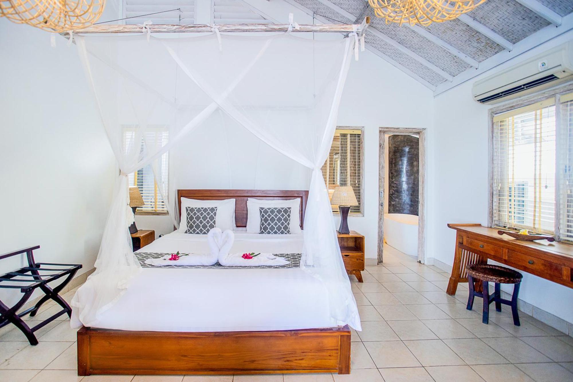 Villa Lanie Lembongan Exterior photo